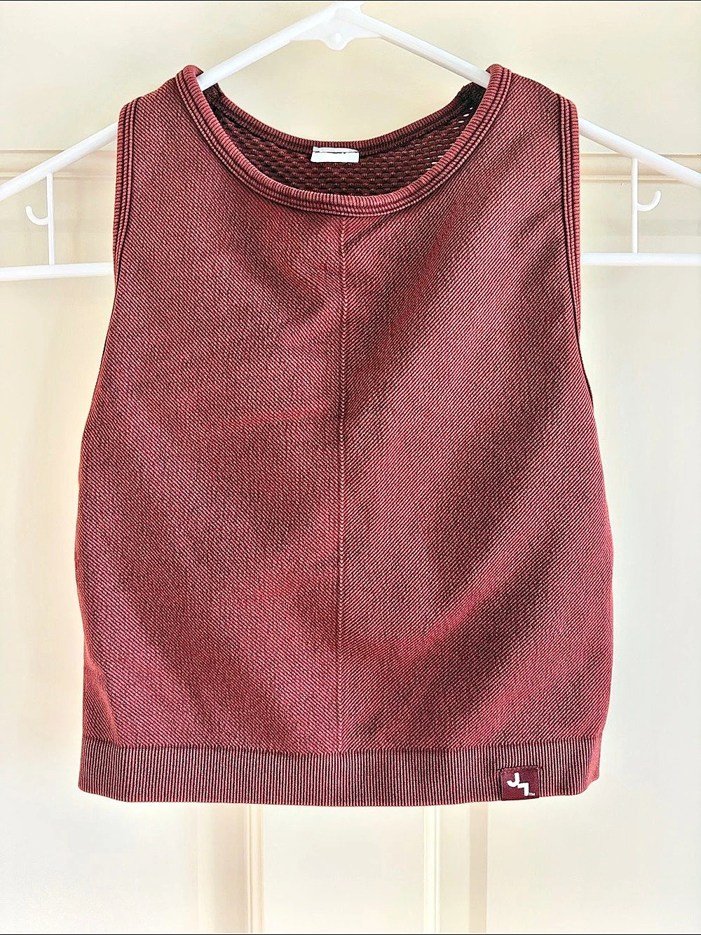 JoyLab Sleeveless Athletic Tank in Rust Red